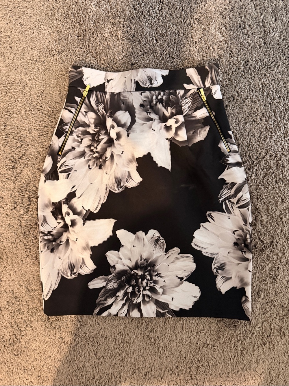 H&M Black & White Floral Pencil Skirt with Gold Zippers